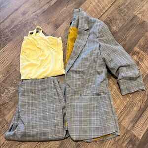 Suzy Shier Women’s Gray Plaid Blazer and Pants Set with Yellow Top